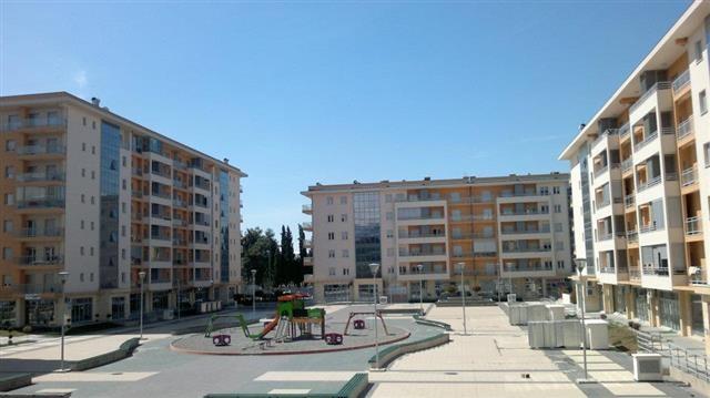 IZDAJEM NOVU GARSONJERU, ZGRADA CELEBIC-DELTA