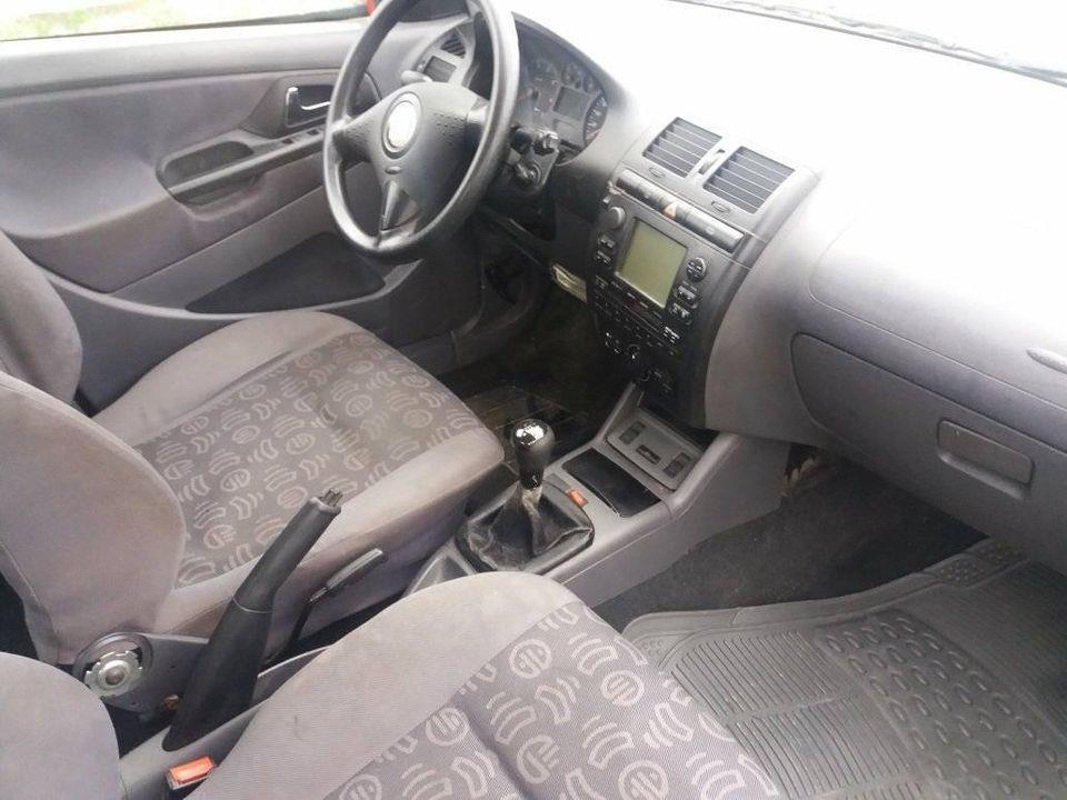 SEAT-IBIZA-1-4-benz
