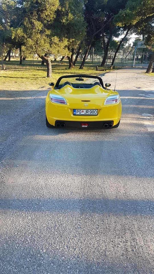 Opel-GT-2-0