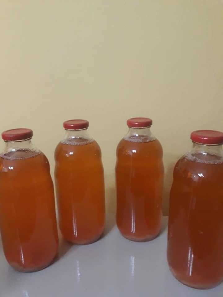 Cijedjeni-sokovi-Sirce-od-cijedjenih-divljih-jabuka