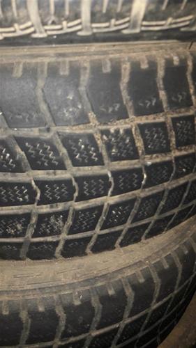 Roadstone gume 