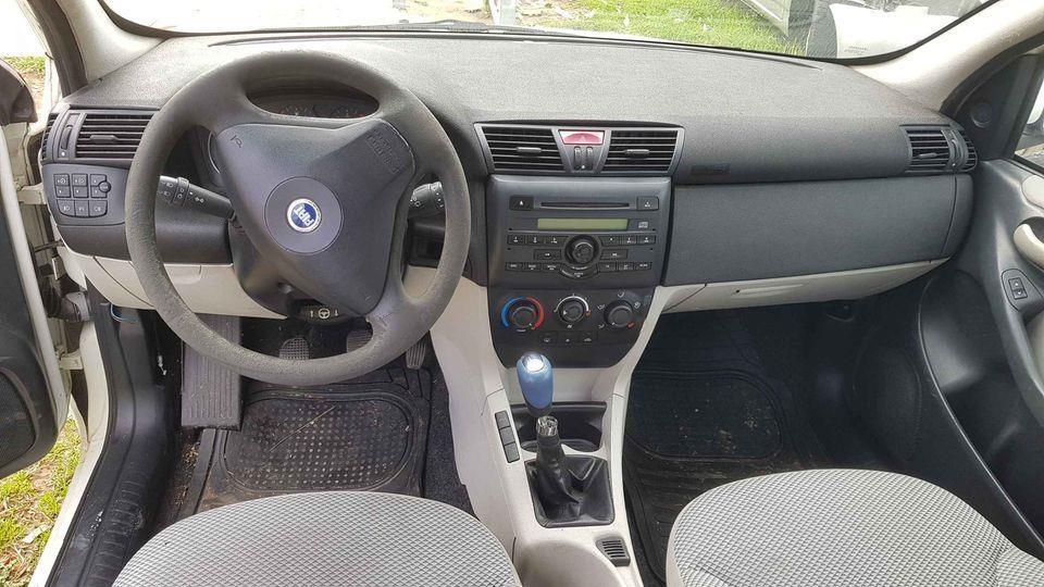 Fiat-Stilo-1-9-jtd-2005god--Istekla-registracija--Nove-gume-