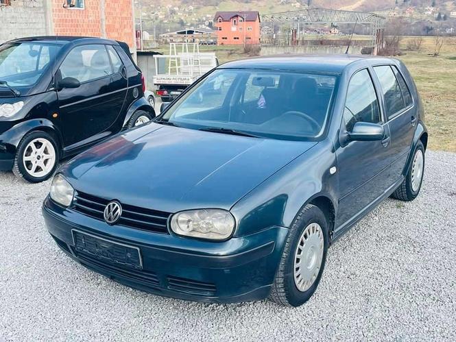 Golf 4,2000 god,1.9 tdi,66 kw,istekla reg