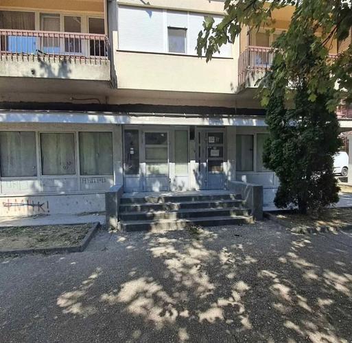 IZDAVANJE!!!Poslovni prostor iz 2 dijela,Centar,Niksic