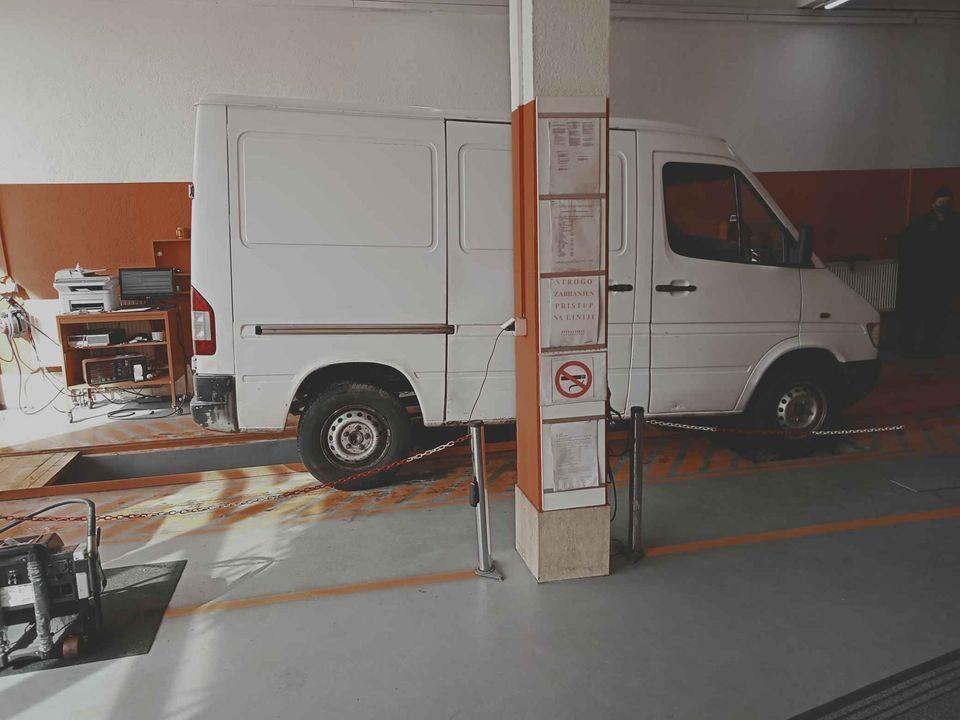 Mercedes-sprinter-312