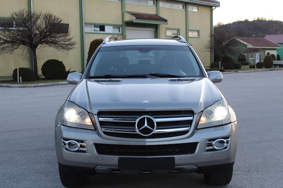 Mercedes-GL320
