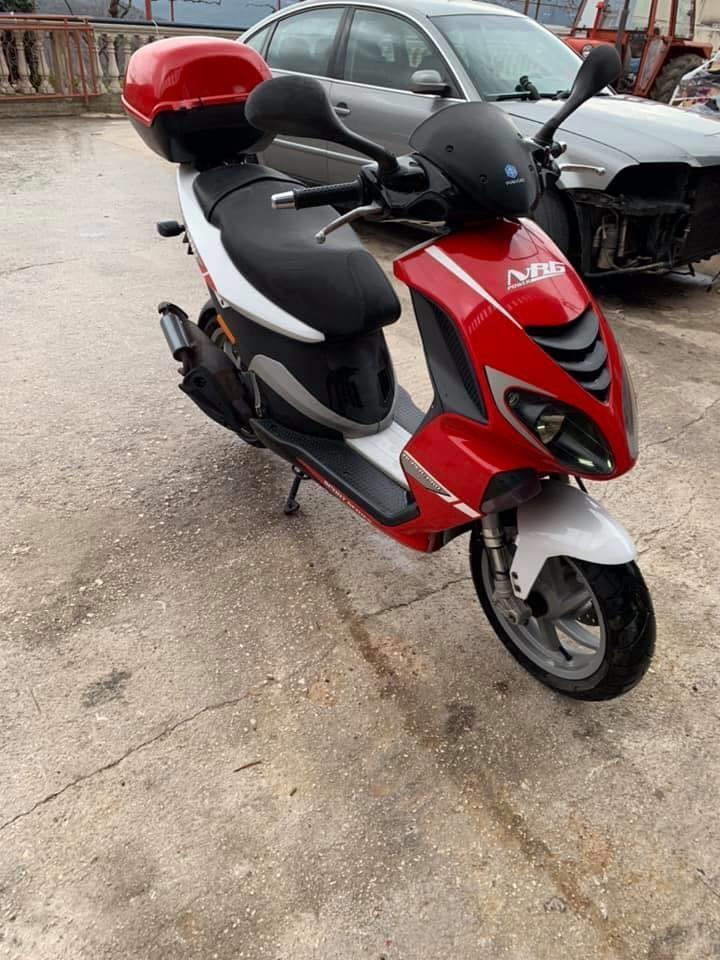 068707208