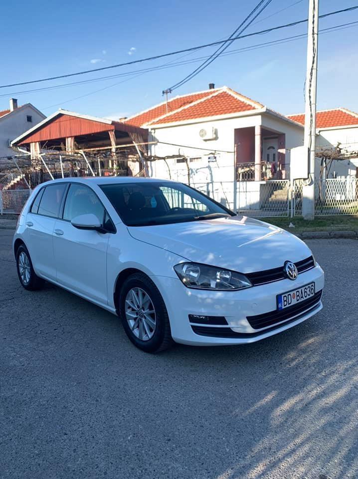 Na-Prodaju-068378379