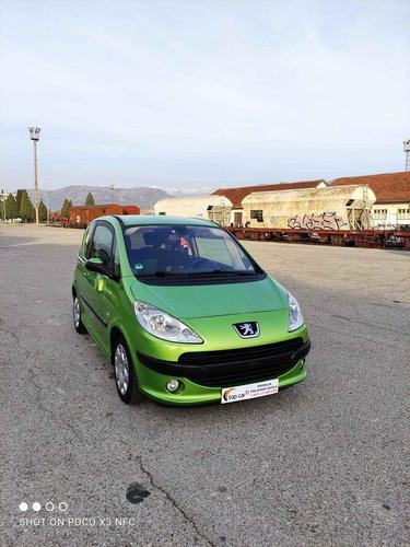 Peugeot 1007