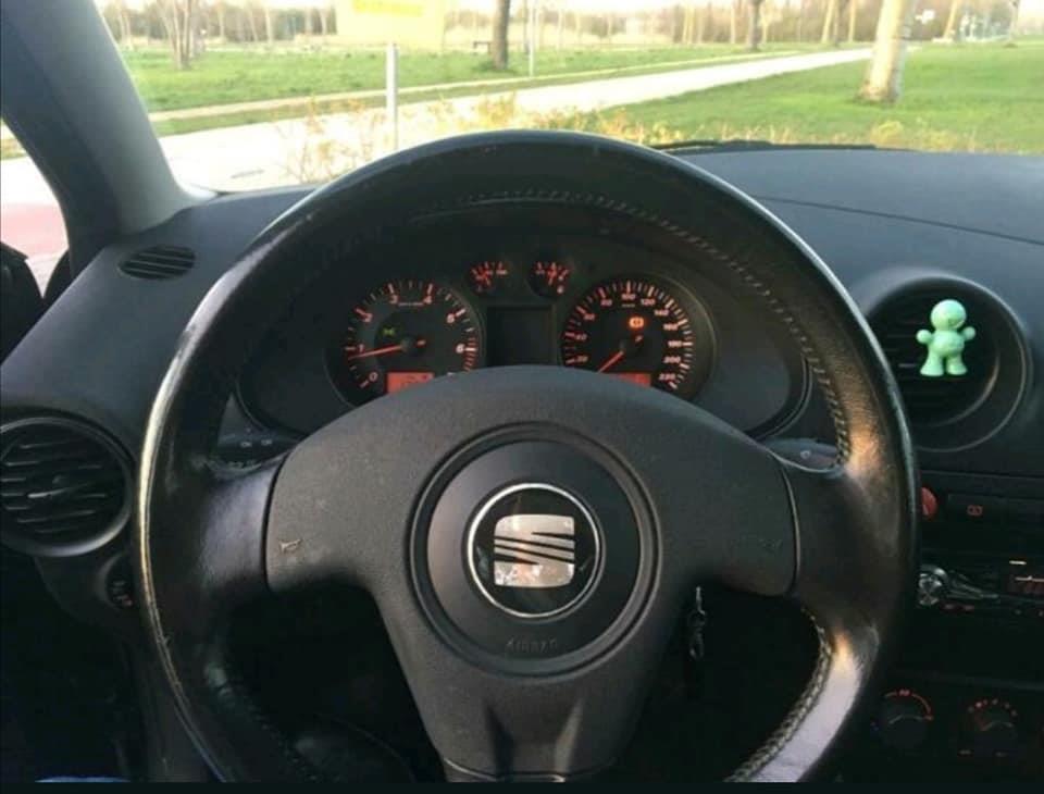 Seat-ibica-u-dijelove