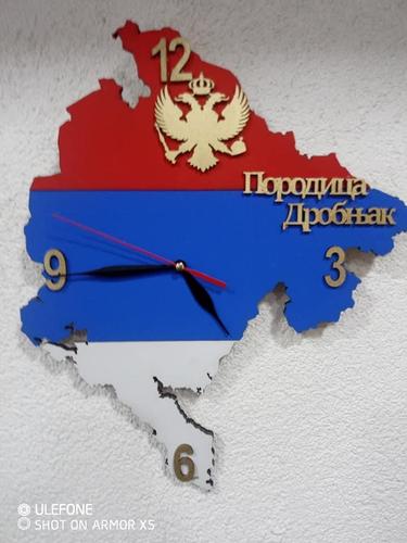 Satovi sa natpisom po zelji