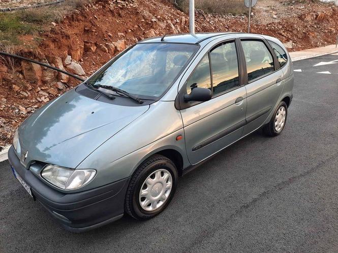 RENO SENIK 1.6 BENZ