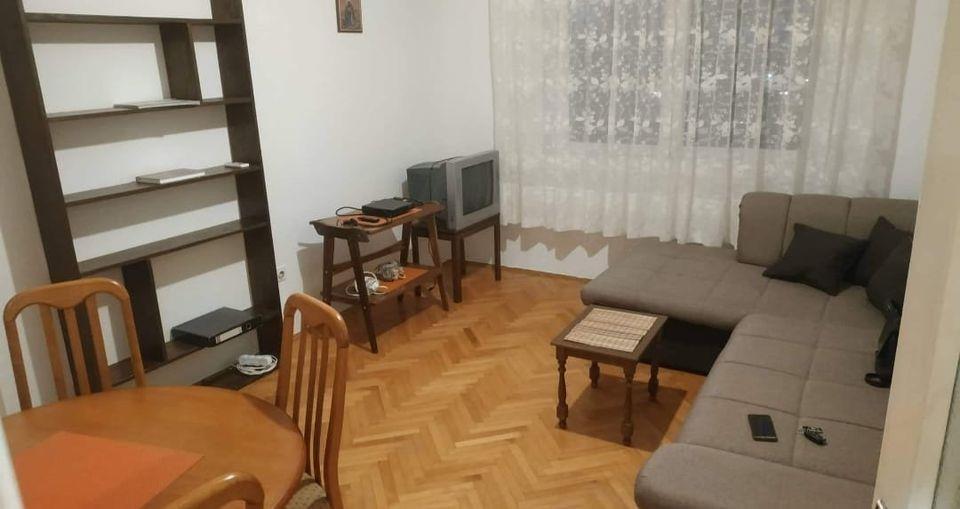 Izdaje-se-stan-na-Zabjelu-45m2--4--sprat-ima-lift