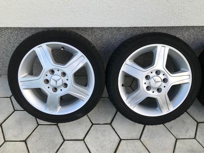 205/45/16
Mercedes A classe
