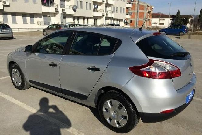 Renault  Megane 1.5 DC -10