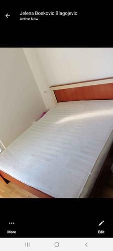 Francuski.lezaj stanje dobro cijena 70e 
067547046