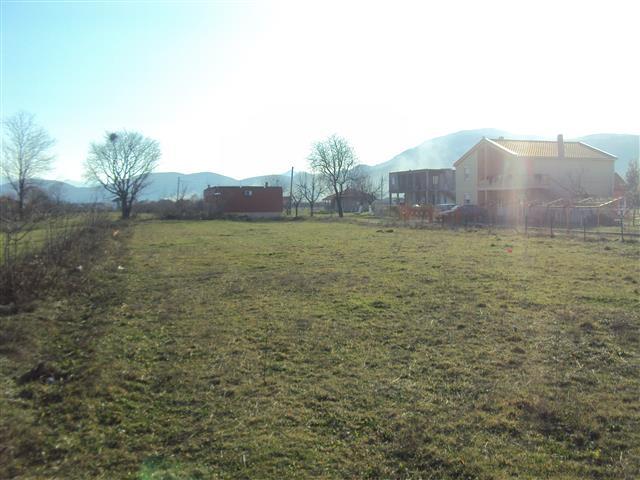 Plac 1616 m2 - Donji Kokoti