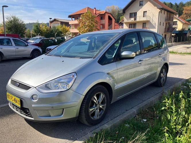 Ford S-Max