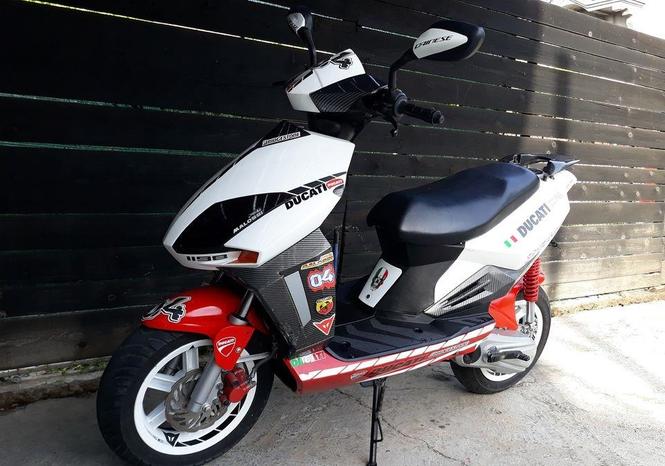 KEEWAY MATRIX DUCATI edition carbon