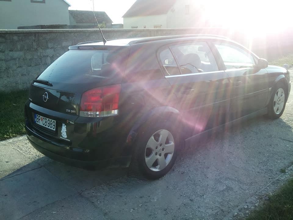 opel-signum-2-0-Dti