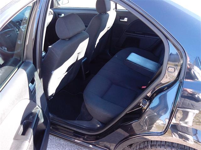 Ford-Mondeo--04