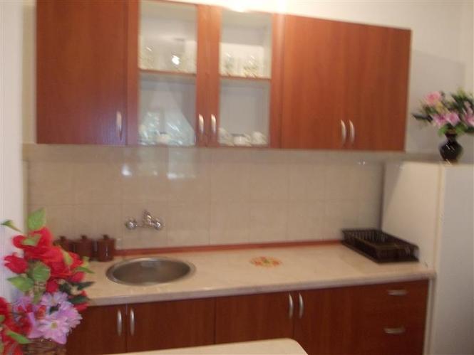 Iznajmljuje se stan od 40m2 u ZELENICI