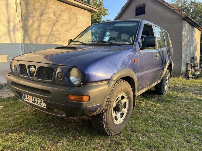 Nissan Terano 2.4 benzin plin
