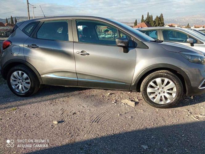 Kaptur 2014 god 1.5 dci