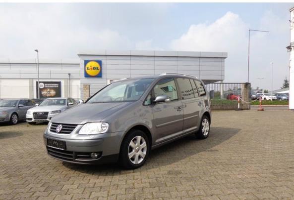 VW Touran TDI DSG -05