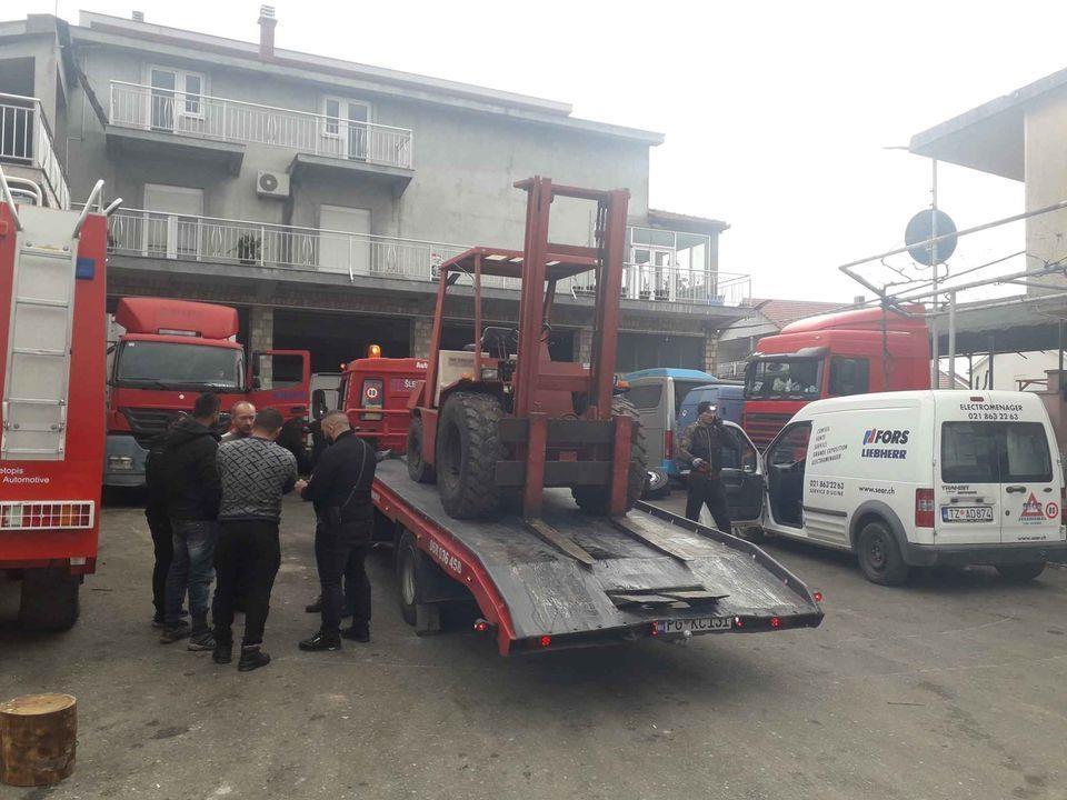 Auto-slep-Ivanovic-068036458-24H