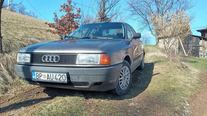 Audi 80