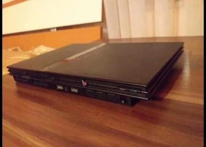 Play Station 2 64 gb cipovan