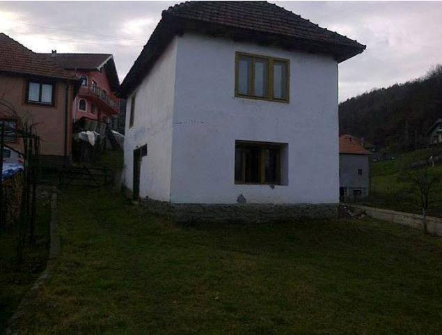 Kuca od 80m2 na plac od 250m2 u Bijelo Polje