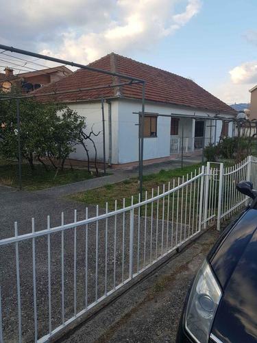 Prodaje se kuca