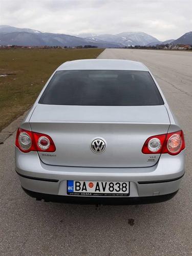 VW  Passat 