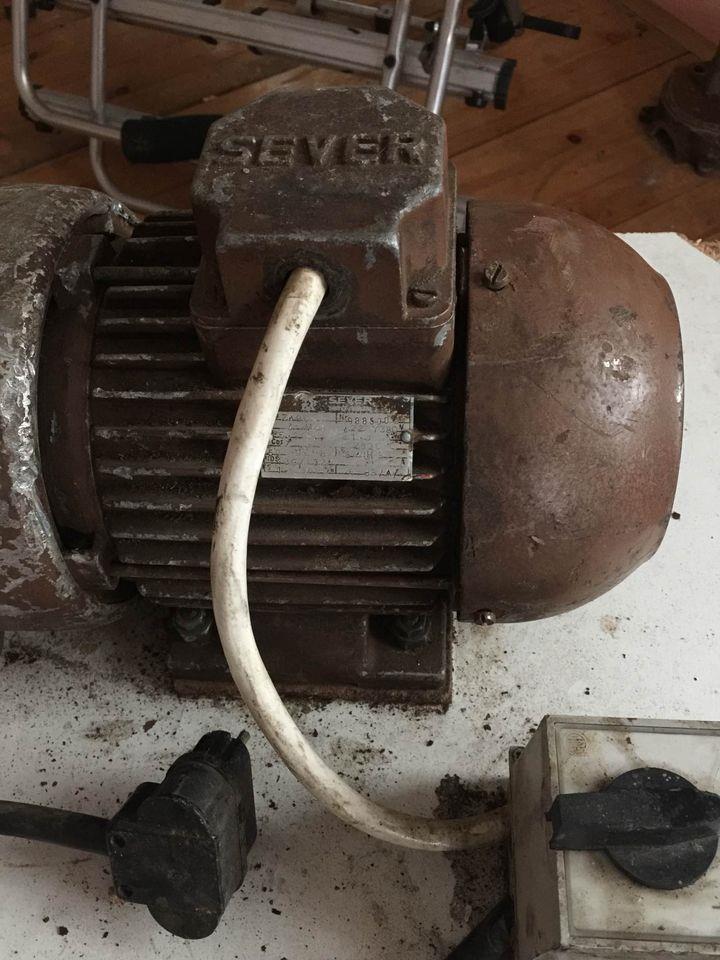Elktro-motor