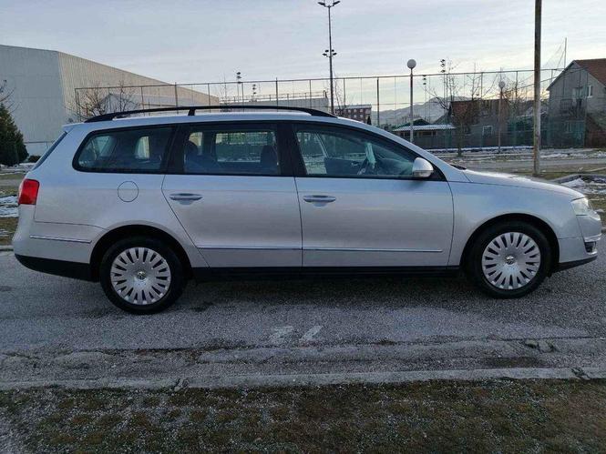 Pasat 1.9 TDI 77 kw 2008g