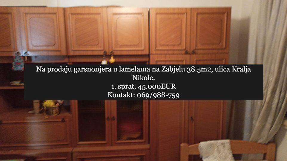 Na-prodaju-garsnonjera-u-lamelama-na-Zabjelu-38-5m2