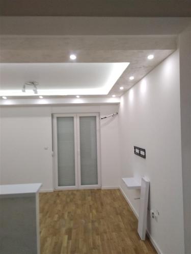 Prodajem LUX Garsonjeru Stari Aerodrom 30m2