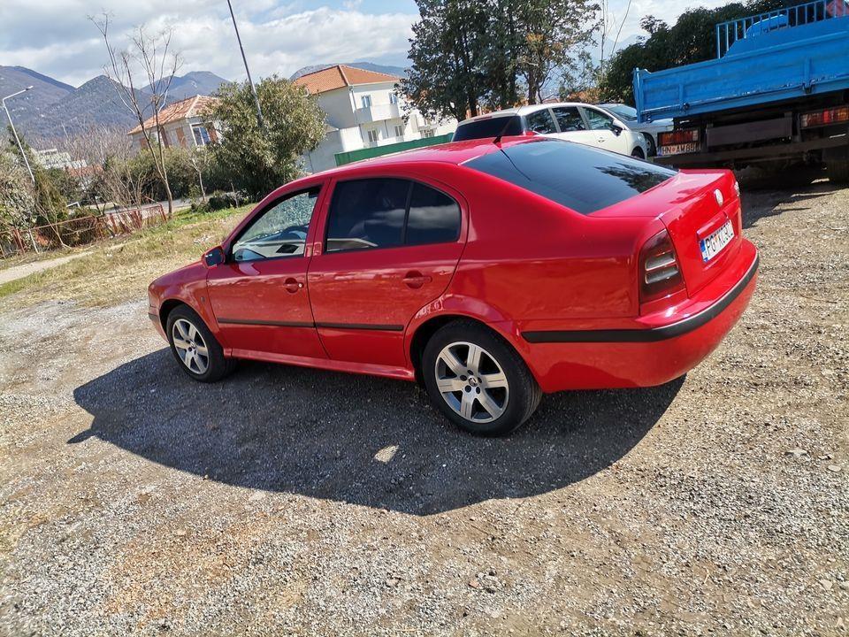 --SKODA-OCTAVIA---