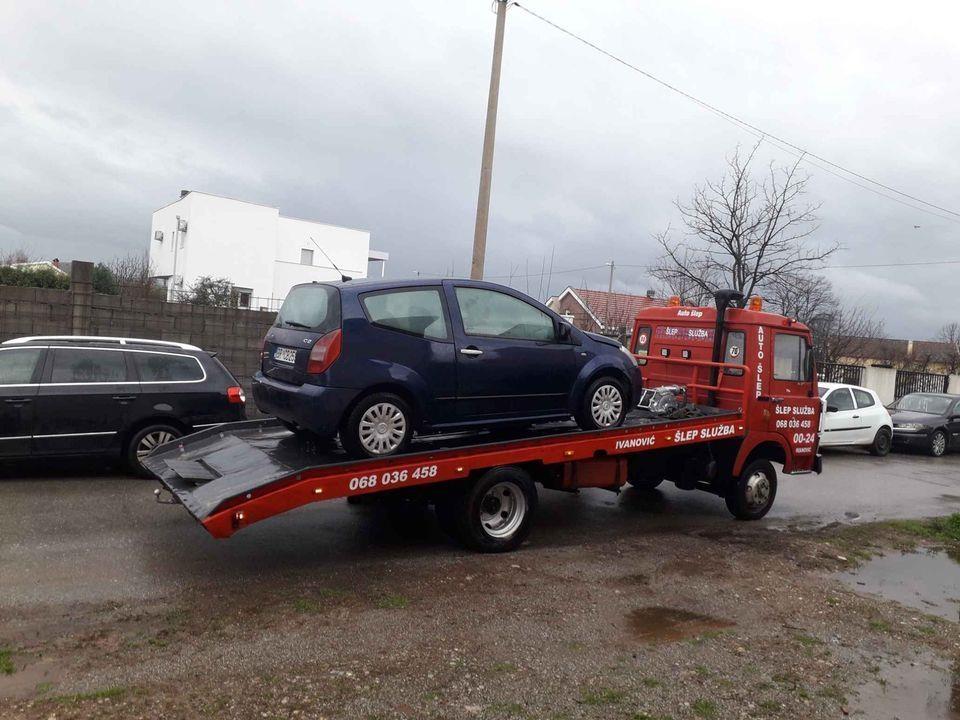 Auto--slep-Ivanovic-068036458-24H