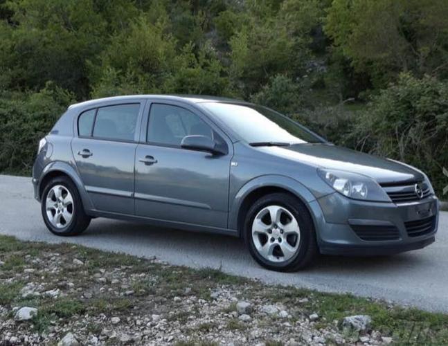 Opel astra h 1.7cdti 2004