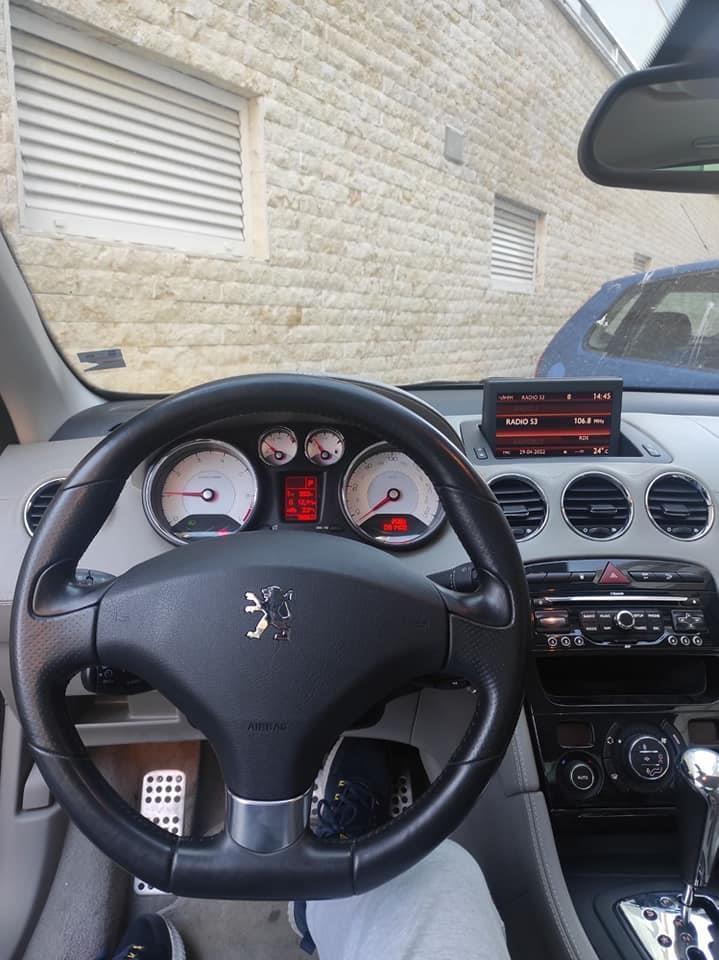 Peugeot-308cc