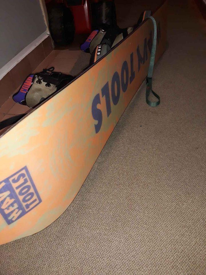 SNOWBOARD---ČIZME-I-TORBA