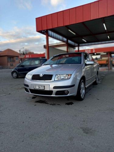 SKODA FABIA 068387175