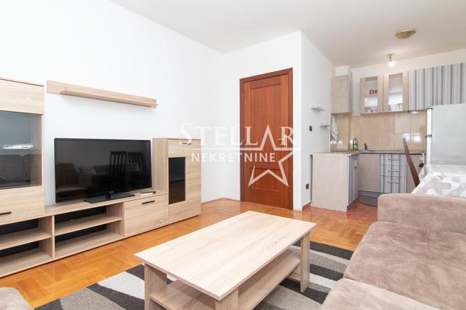 Izdavanje, jednosoban stan, 42m², Zabjelo, Podgorica