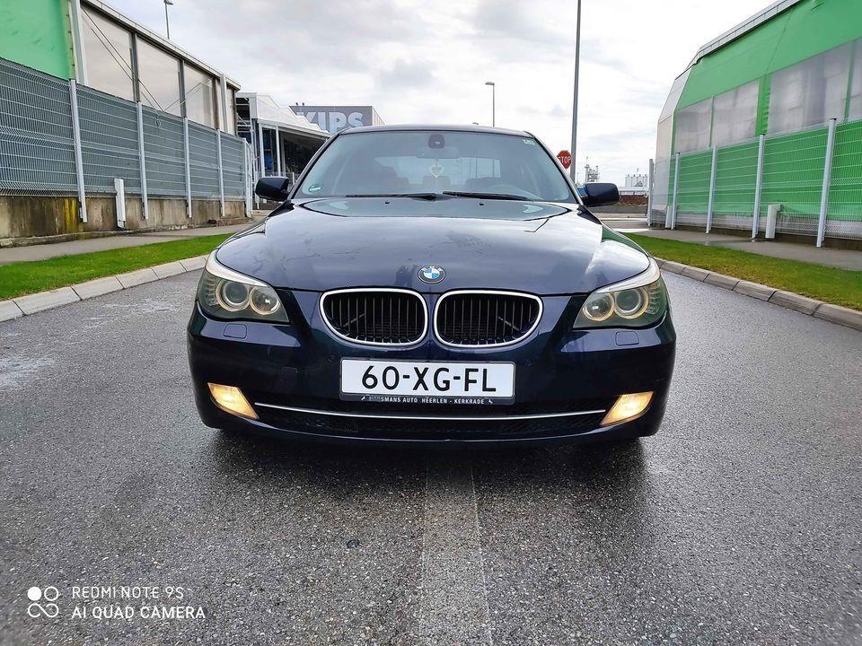 --BMW--520d--