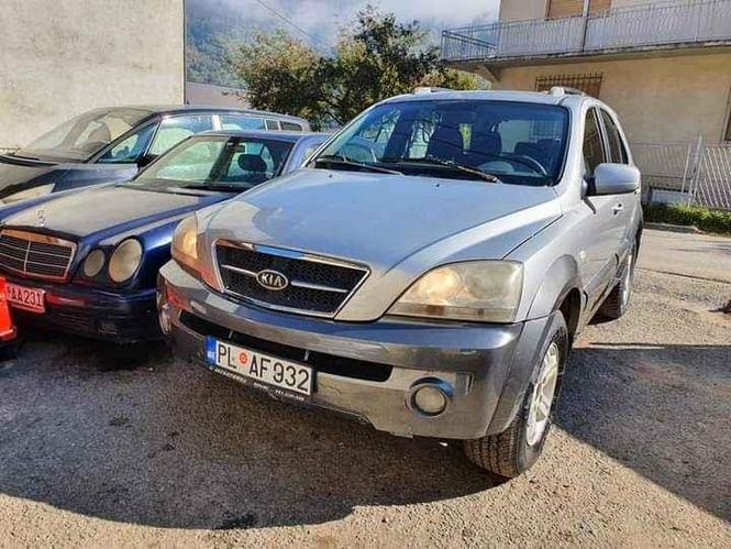 Kia sorento 2.9 crdi manuelni extra stanje moguca zamjena 06