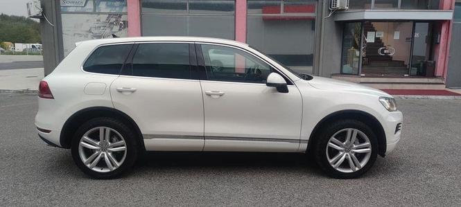 Touareg 3.0Tdi 240ks Bluemotion 2011god