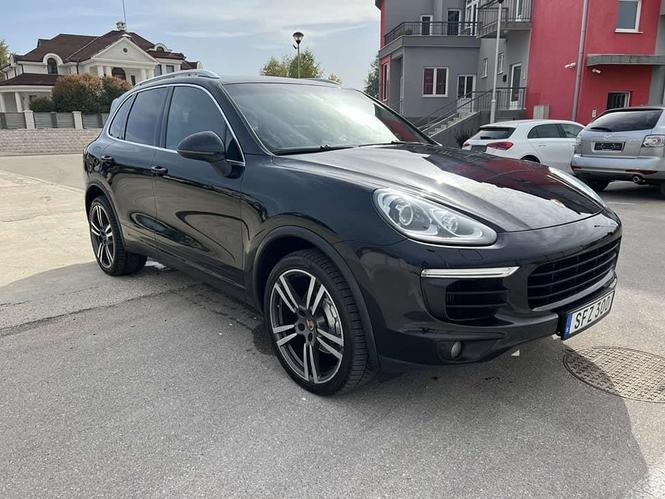 Porsche Cayenne